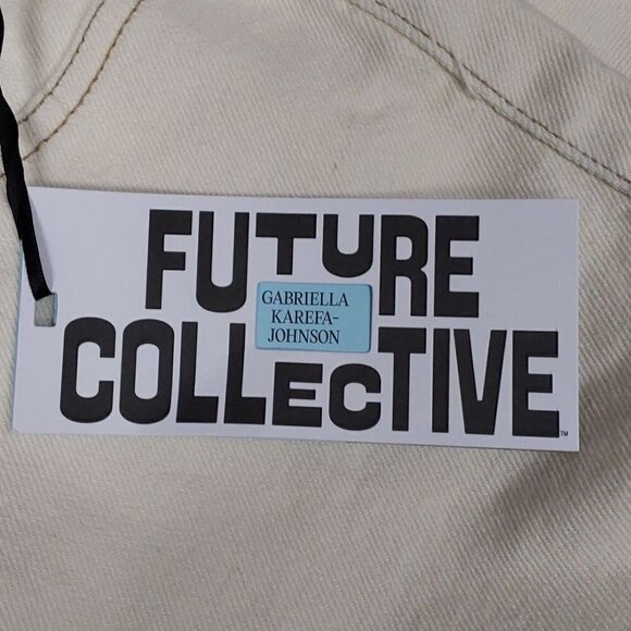 WOMEN'S FLARE LEG DENIM PANT | FUTURE COLLECTIVE | 20 - Picture 10 of 14